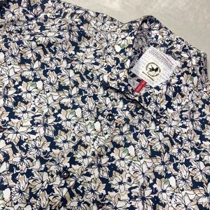 A Fish Named Fred Shirt Men's‎ XL Floral All Over Print Long Sleeve Button Up